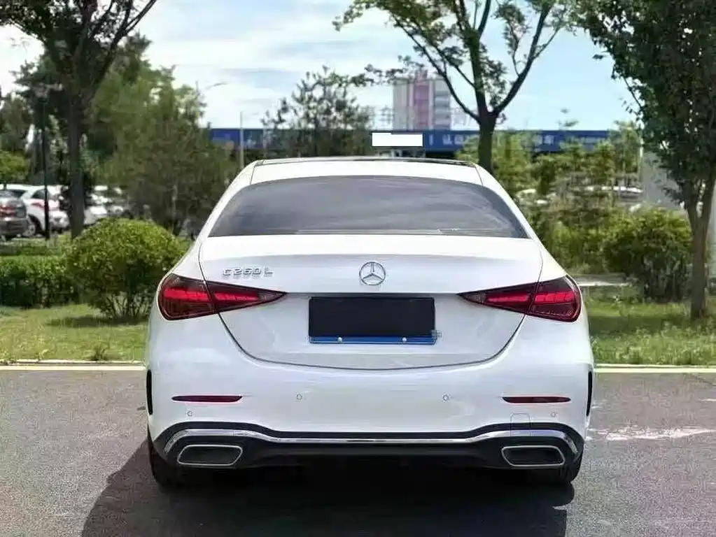 Mercedes-Benz C-Class 2023 — фото 8