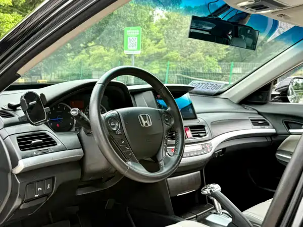 Honda Crosstour 2014