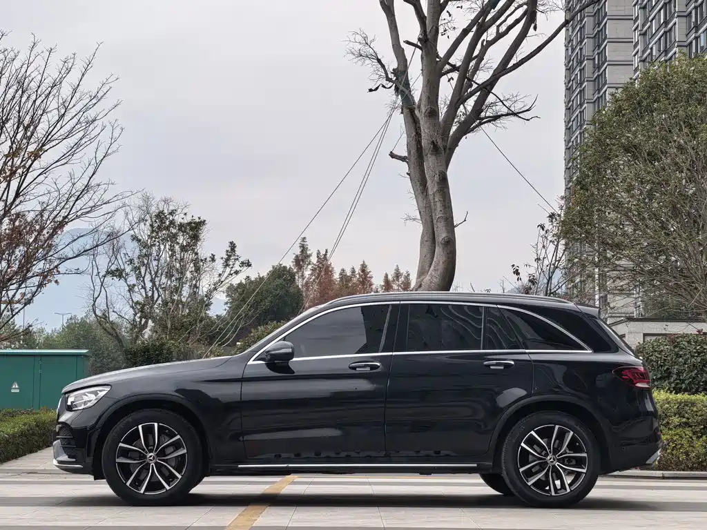 Mercedes-Benz GLC 2022 — фото 17