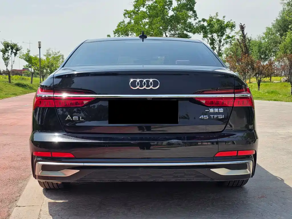 Audi A6L 2023 — фото 5
