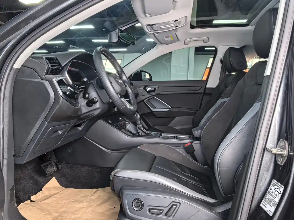 Audi Q3 Sportback 2022 — фото 8