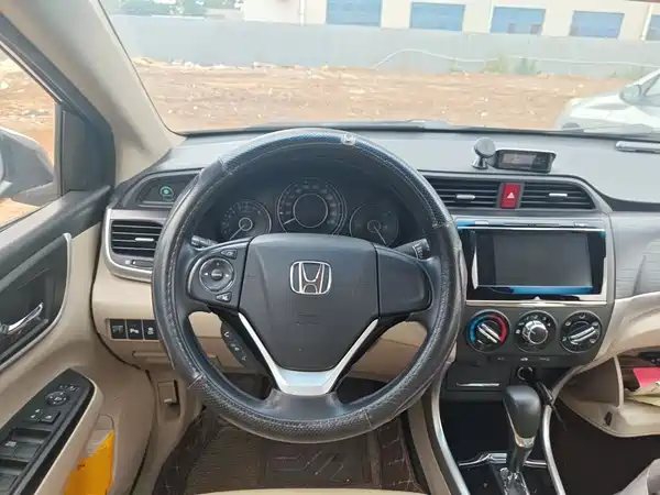 Honda Crider 2016