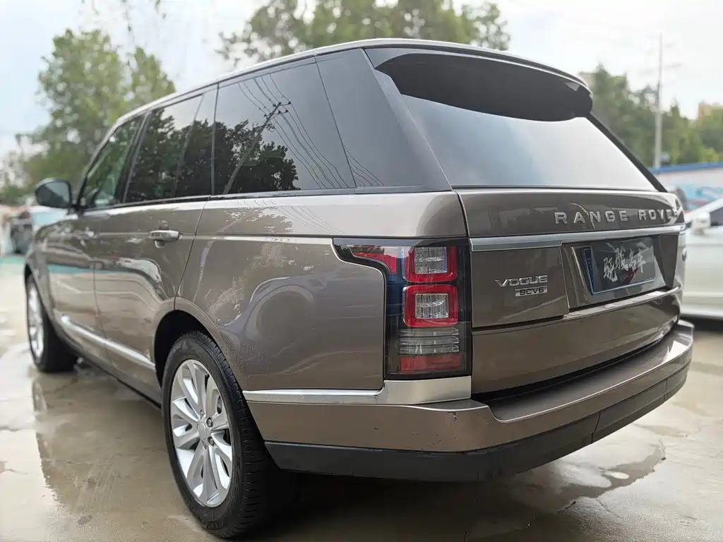 Land Rover Range Rover 2015 — фото 8