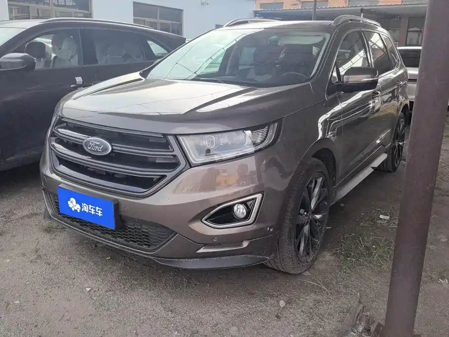 Ford Edge 2015