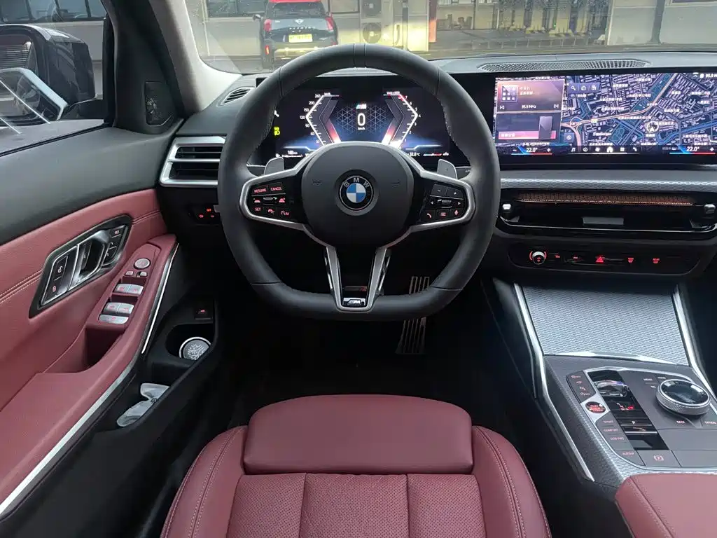 BMW 3 Series 2025 — фото 12