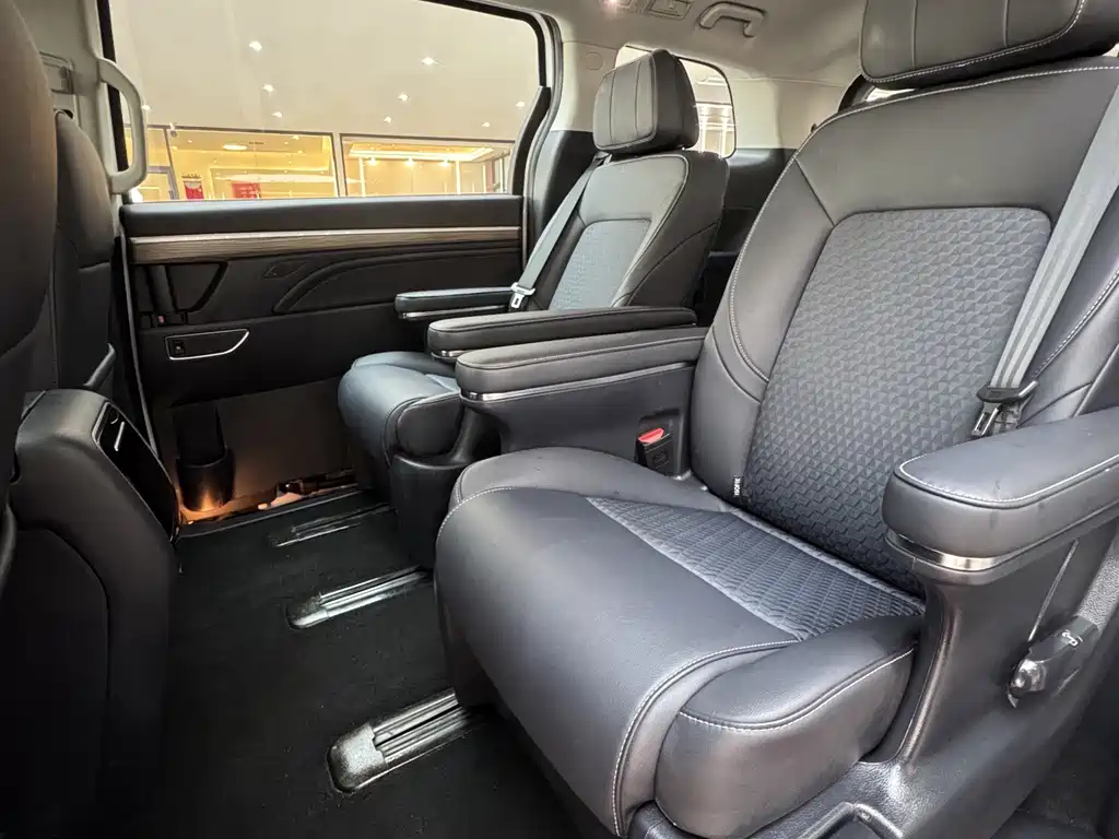 GAC Trumpchi M8 2025 — фото 15
