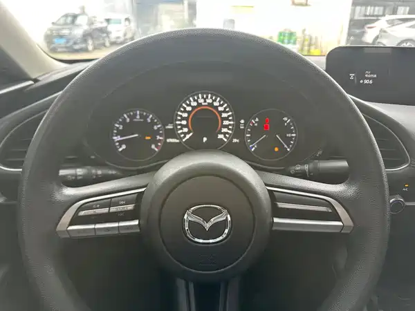Mazda 3 Axela 2020
