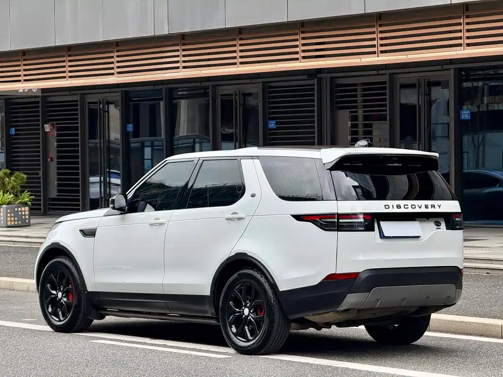 Land Rover Discovery 2019 — фото 2