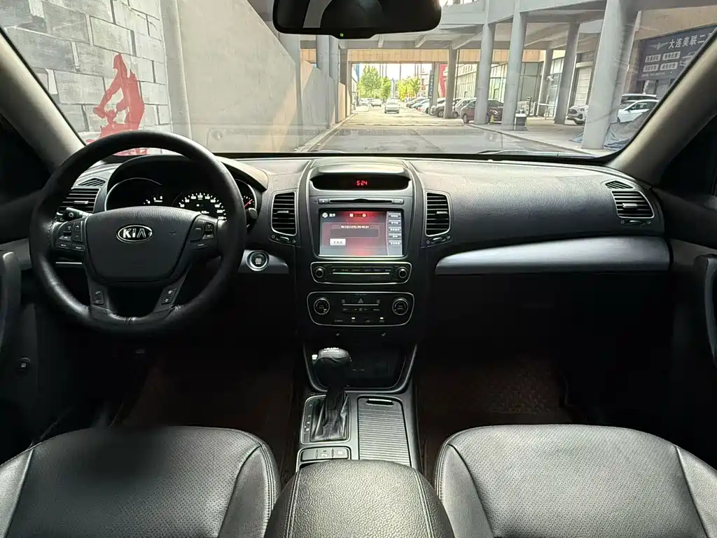 Kia Sorento 2015 — фото 7
