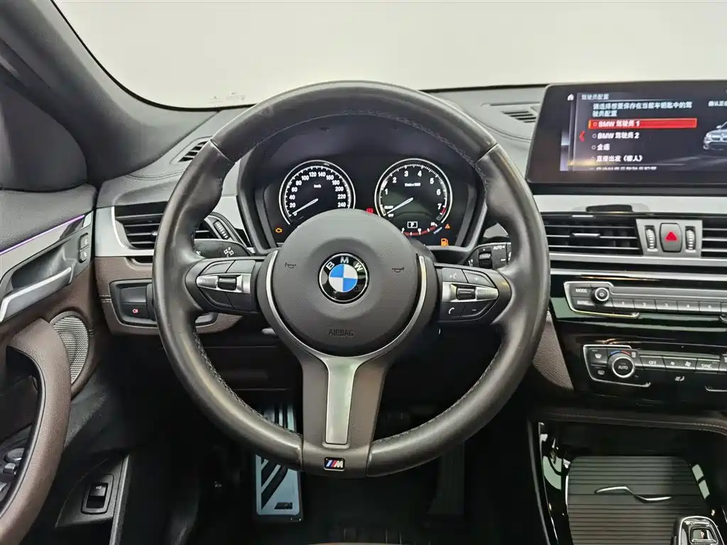 BMW X2 2021 — фото 11