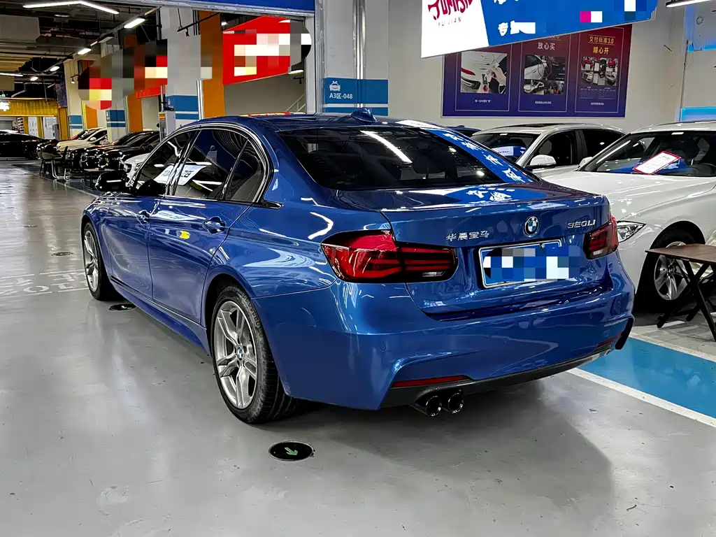 BMW 3 Series 2019 — фото 13