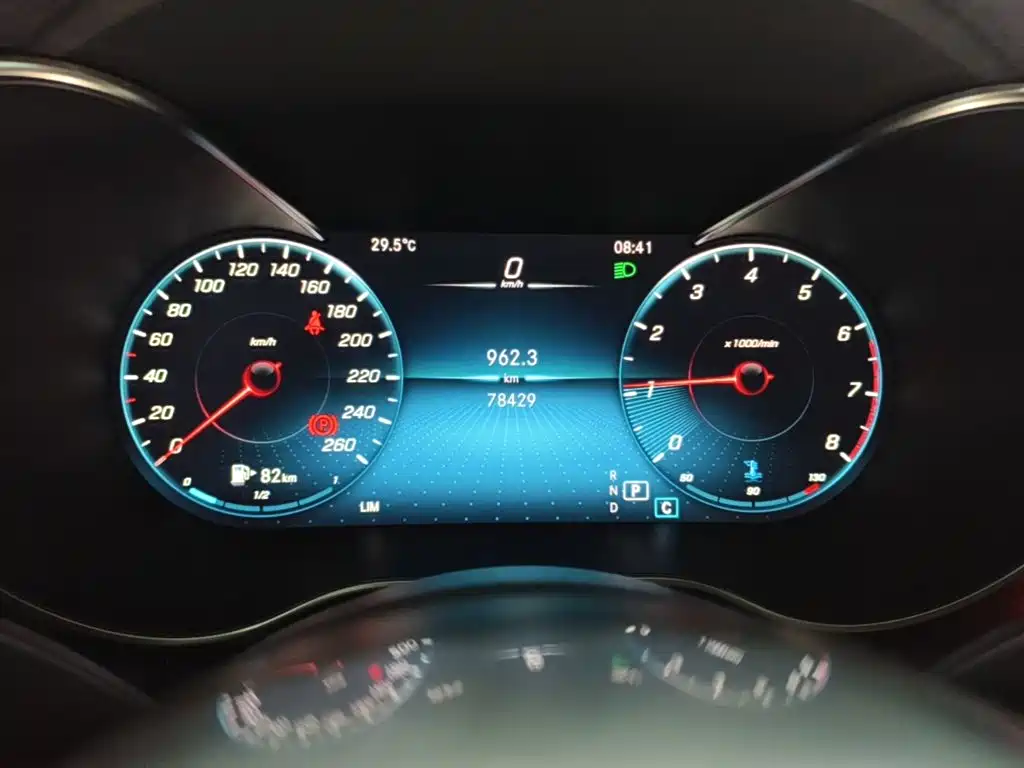 Mercedes-Benz C-Class 2020 — фото 12
