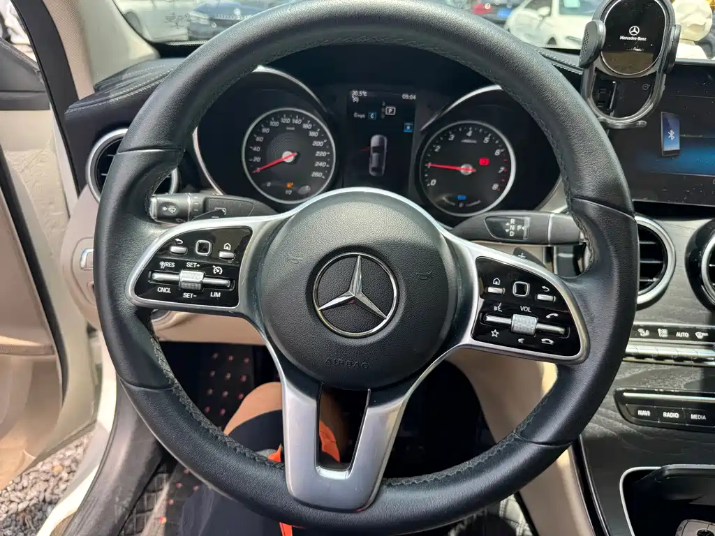 Mercedes-Benz C-Class 2019 — фото 11