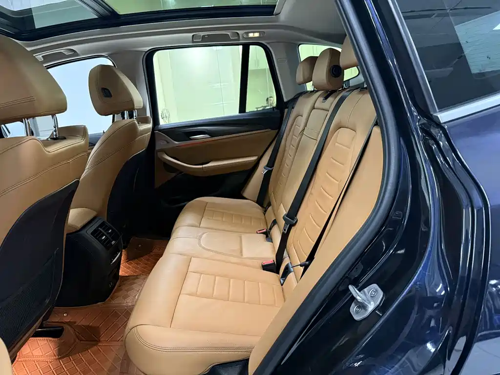 BMW X3 2020 — фото 14