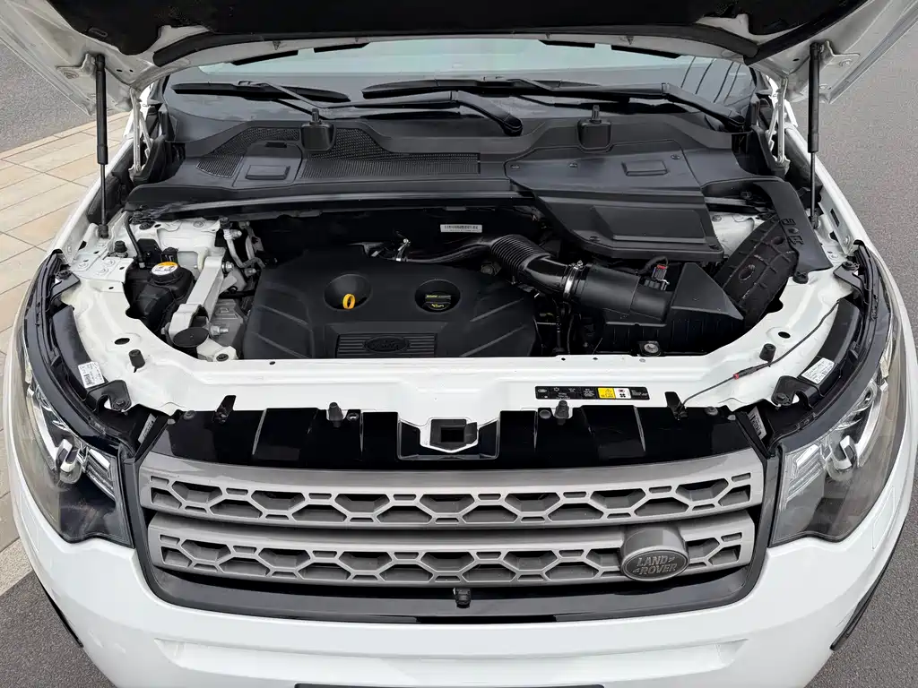 Land Rover Discovery Sport 2018 — фото 20