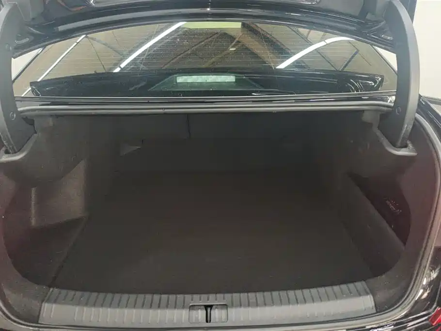 Volkswagen Passat 2024