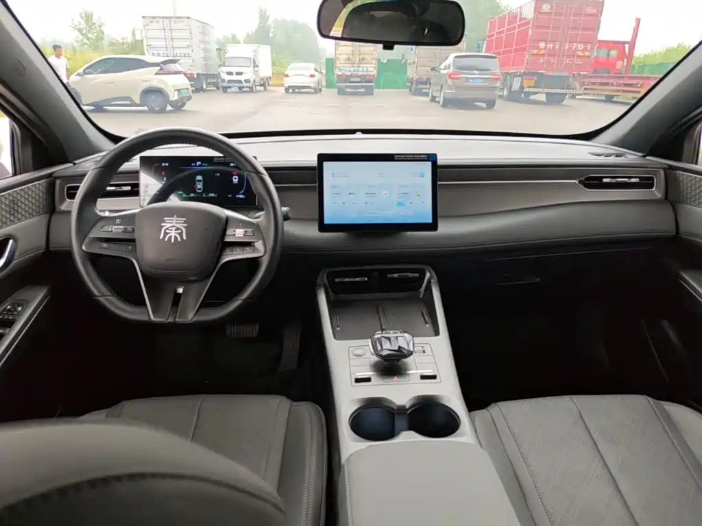 BYD Qin PLUS 2025 — фото 10