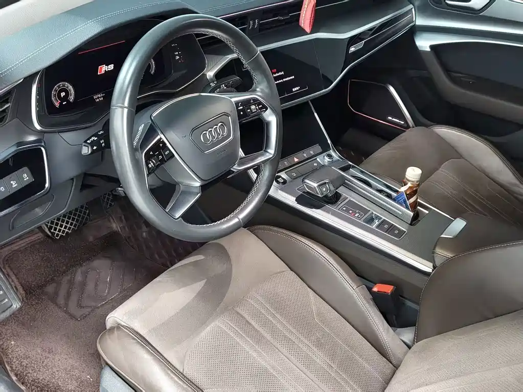 Audi A7L 2022 — фото 10