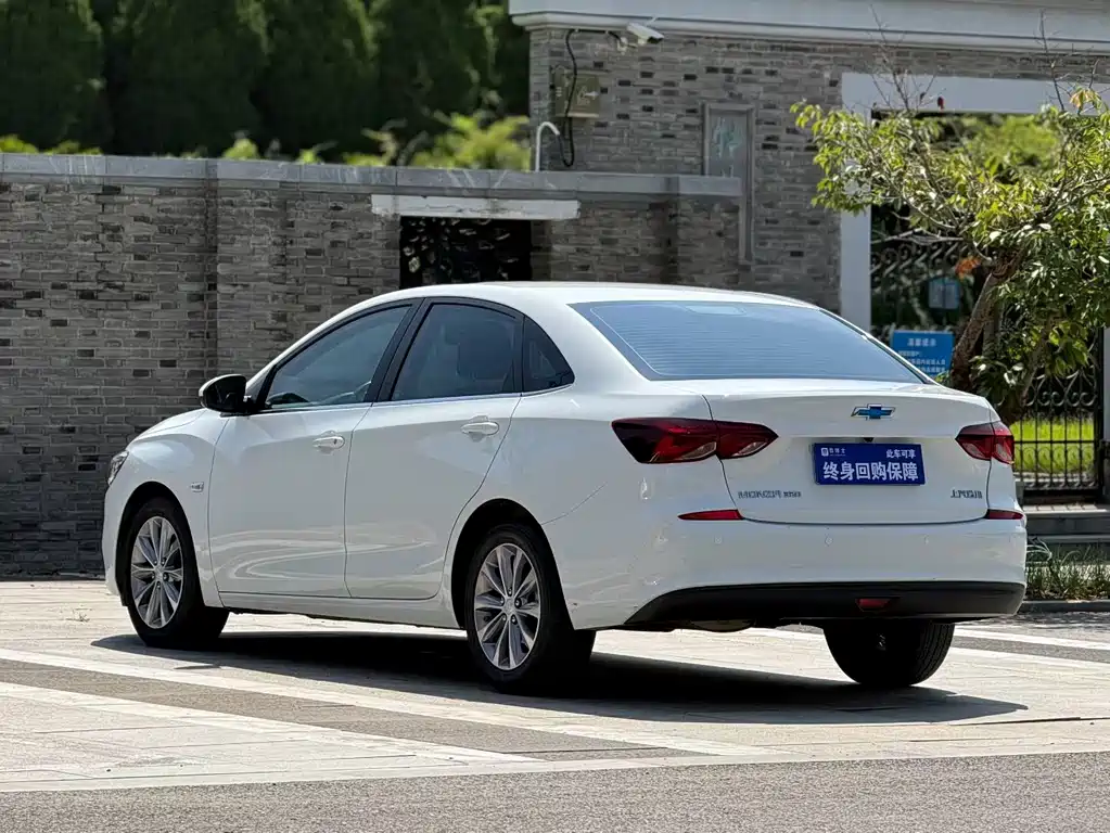 Chevrolet Cruze 2022