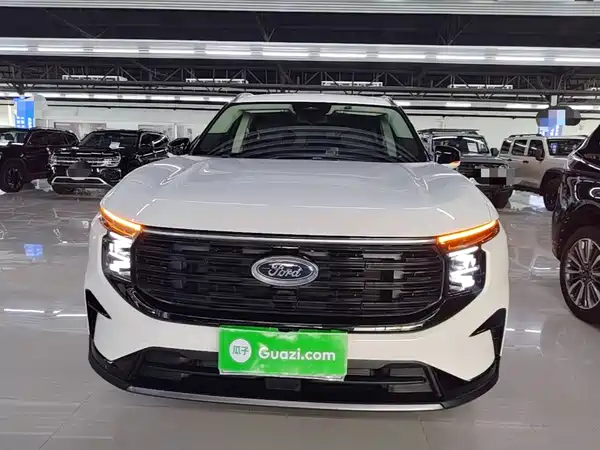 Ford Edge 2023