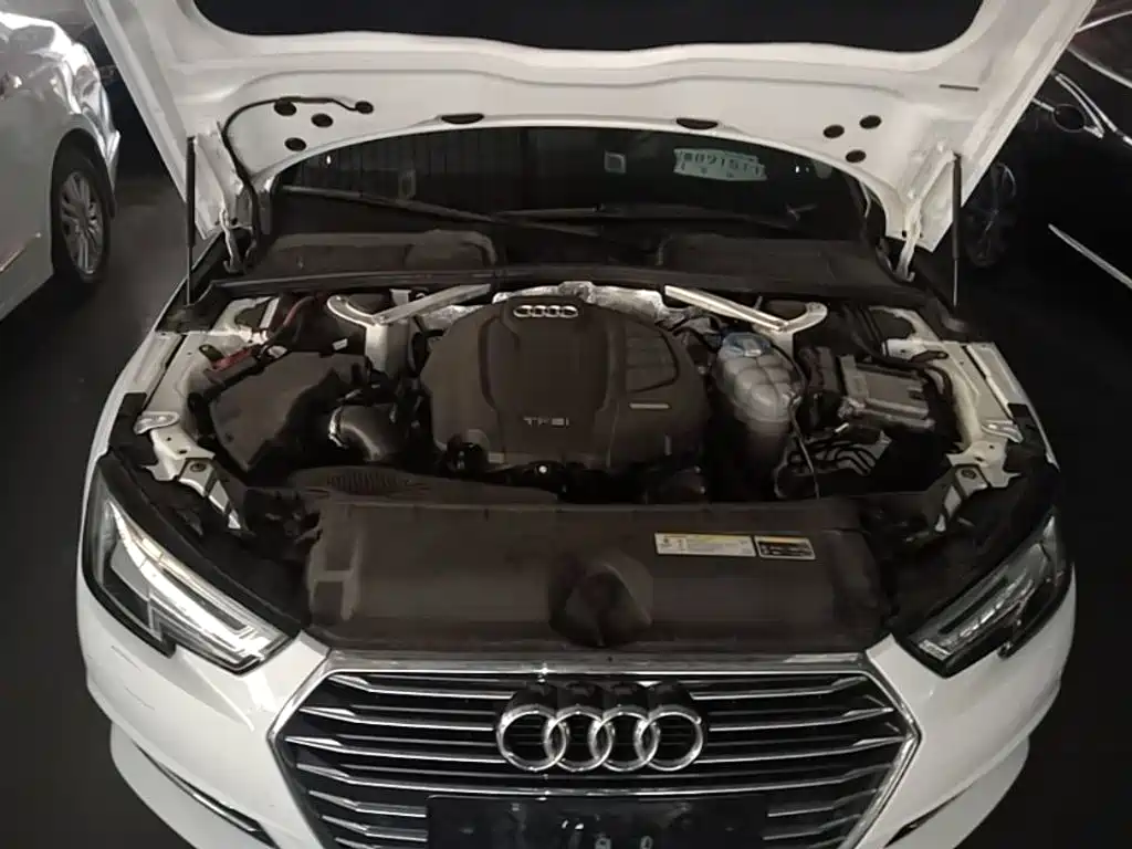 Audi A4L 2017 — фото 20