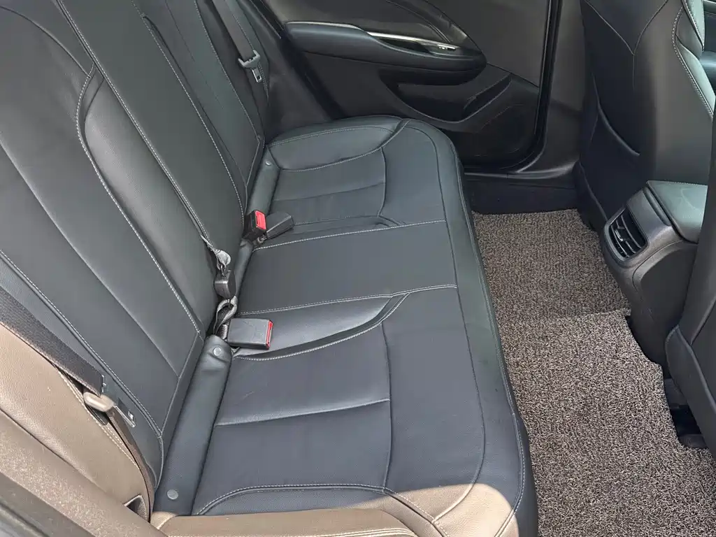 Buick Excelle 2018 — фото 10