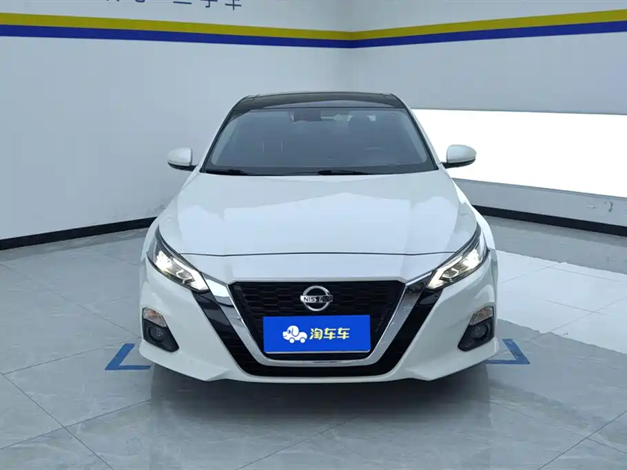 Nissan Teana 2022 — фото 2