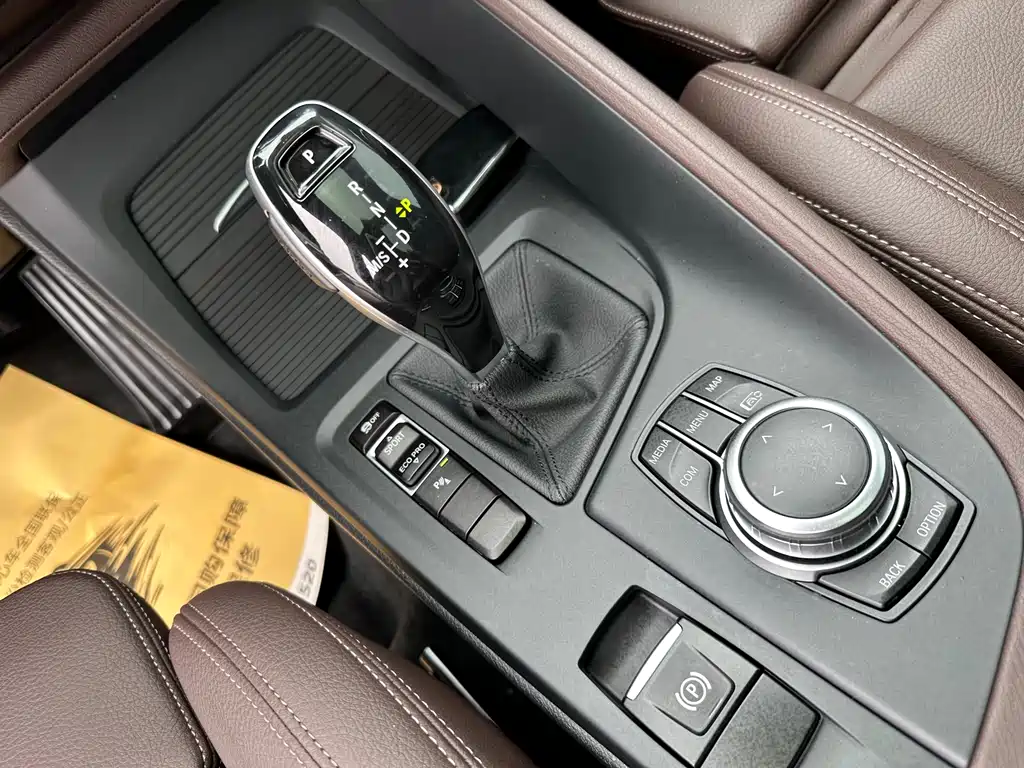 BMW X1 2022 — фото 16