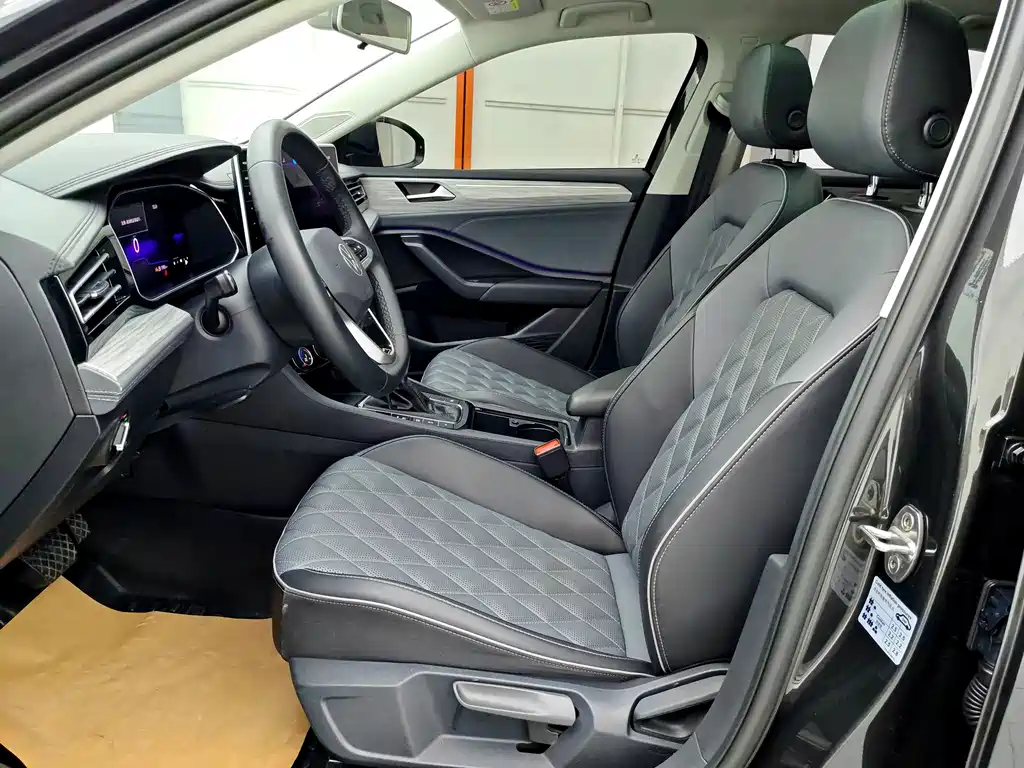 Volkswagen Sagitar 2023