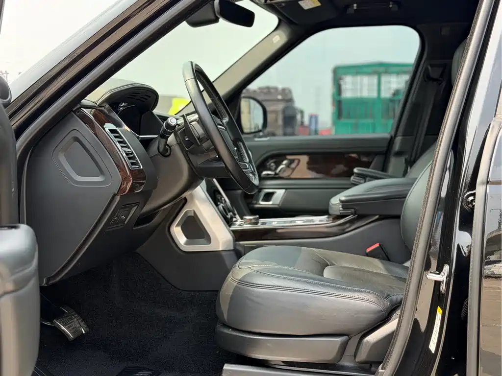 Land Rover Range Rover 2020