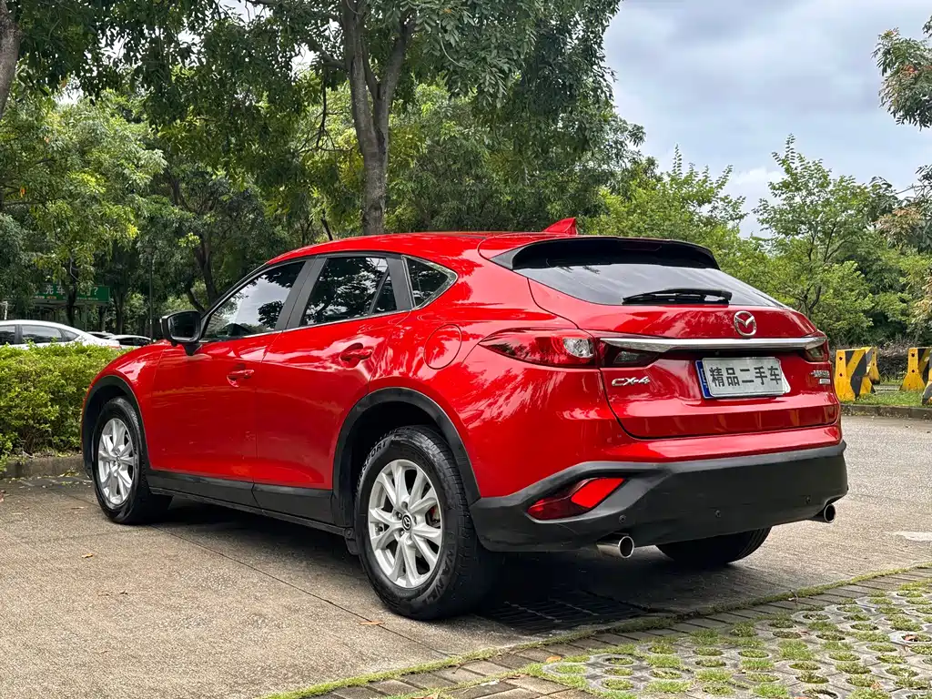 Mazda CX-4 2019 — фото 8