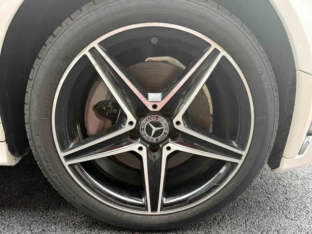 Mercedes-Benz C-Class 2020 — фото 11