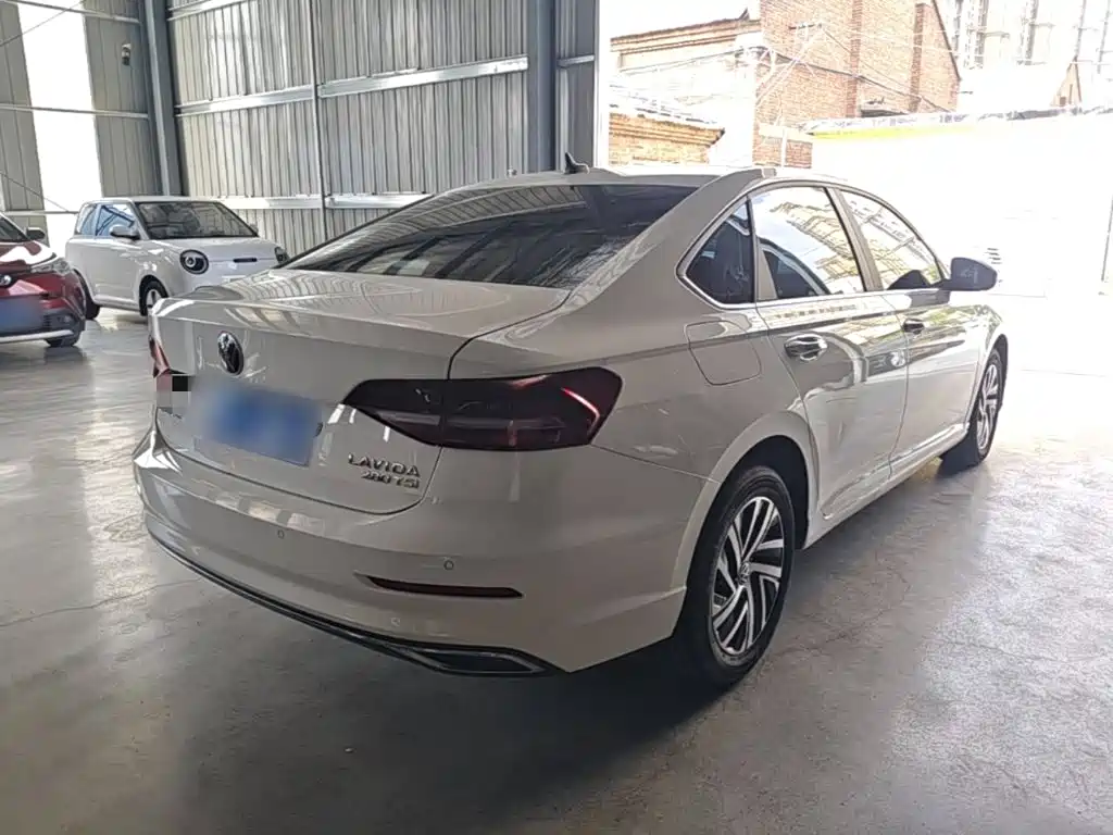 Volkswagen Lavida 2022