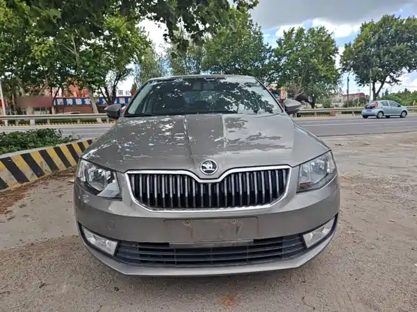 Skoda Octavia 2014