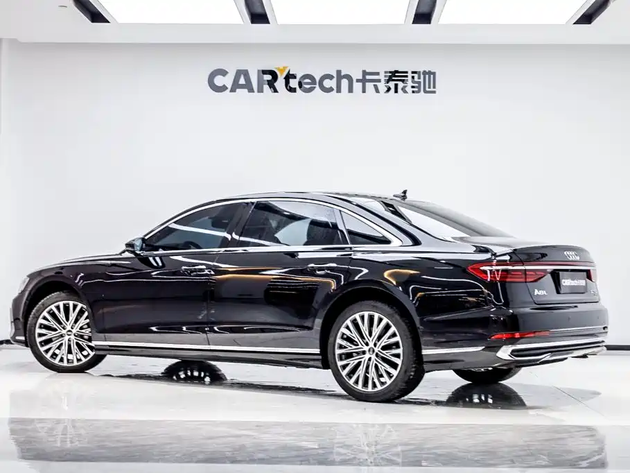 Audi A8 2022