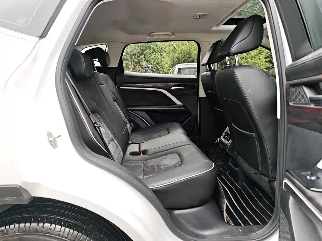 Haval H6 2023 — фото 14
