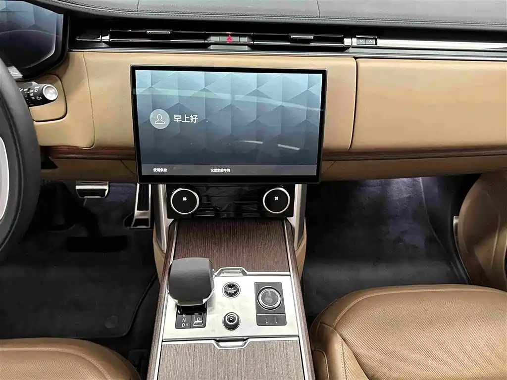 Land Rover Range Rover 2023 — фото 20