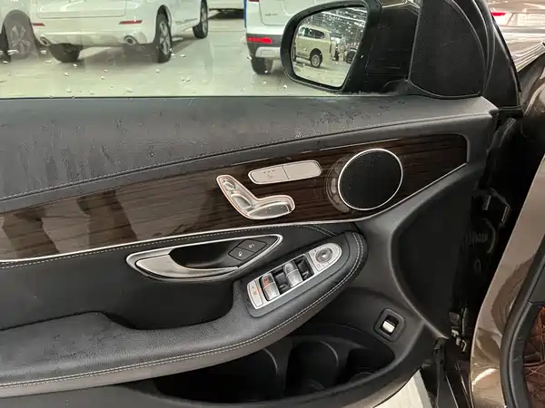 Mercedes-Benz GLC 2016