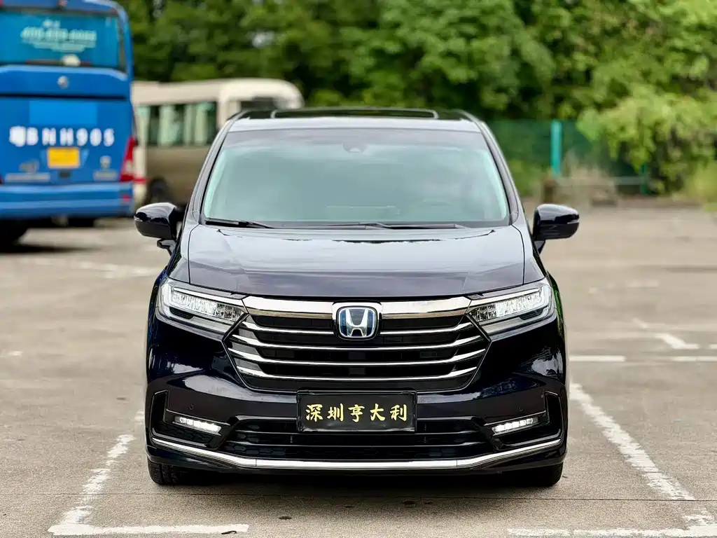 Honda Odyssey 2022 — фото 2