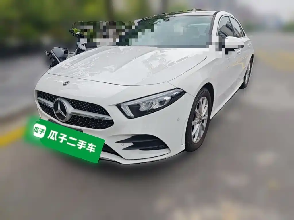 Mercedes-Benz A-Class 2019 — фото 1