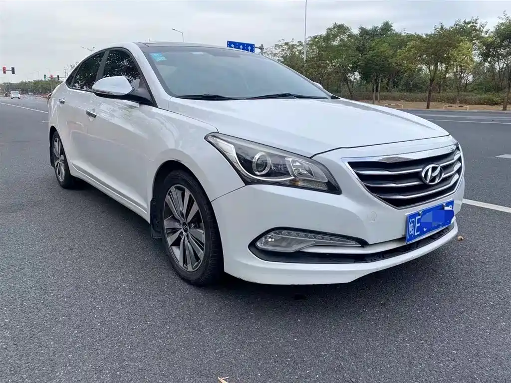 Hyundai Mistra 2014 — фото 3