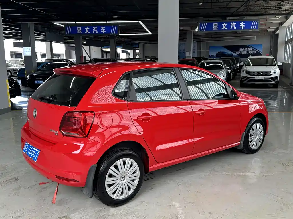 Volkswagen Polo 2016