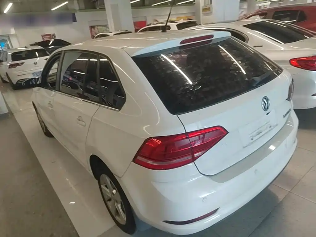 Volkswagen Santana 2016