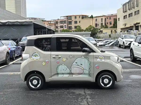 Wuling Hongguang MINIEV 2025