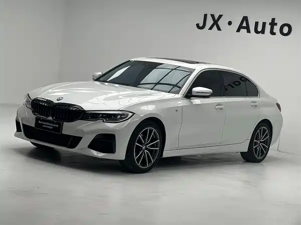 BMW 3 Series 2022