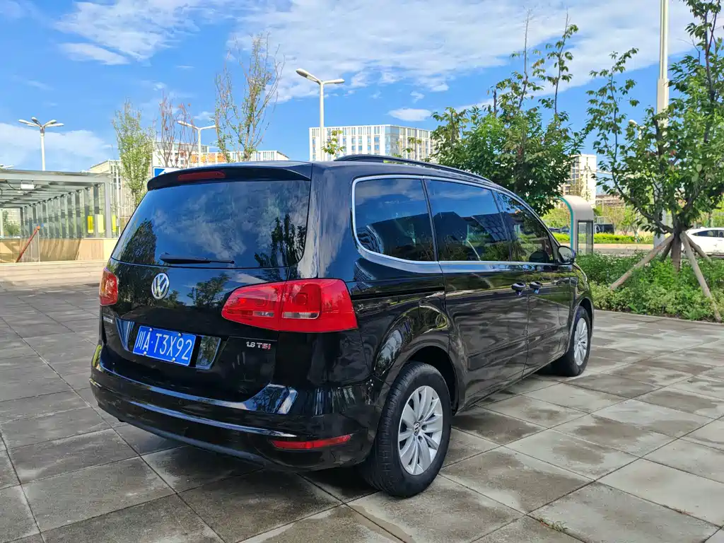 Volkswagen Sharan 2015 — фото 6