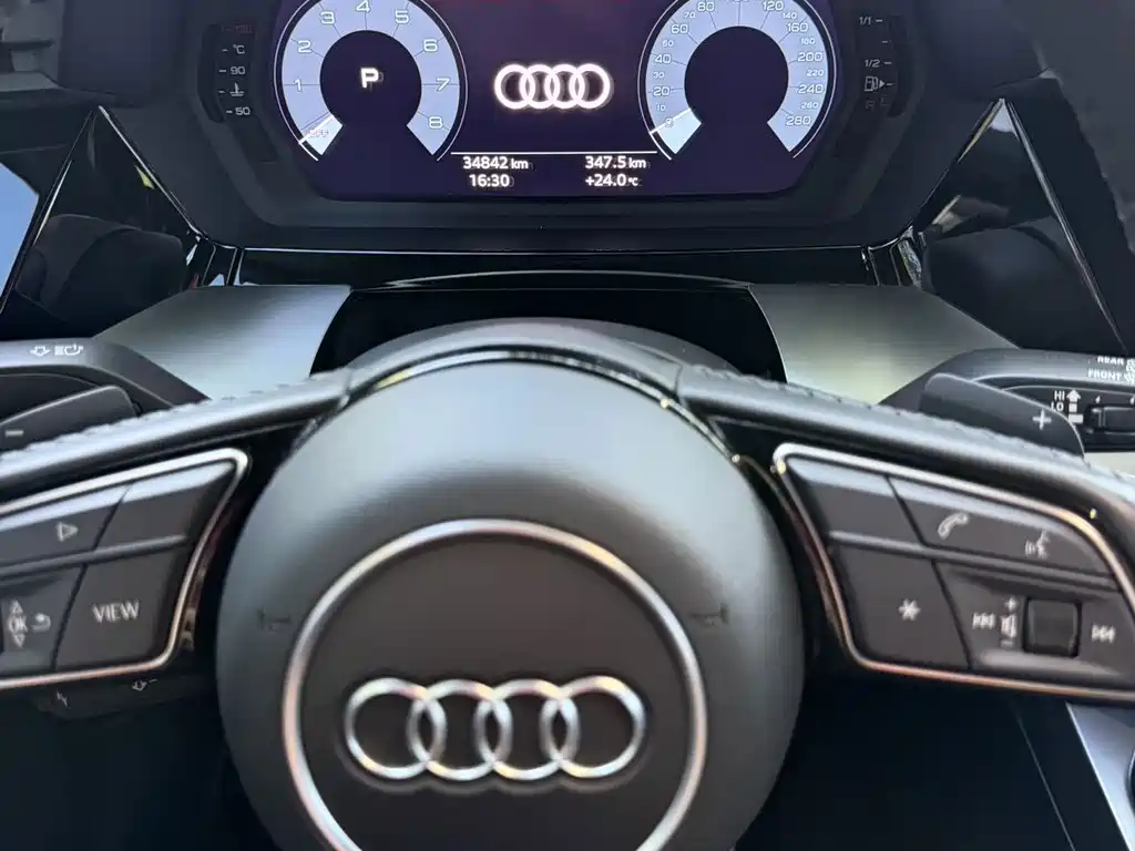 Audi A3 2022 — фото 18
