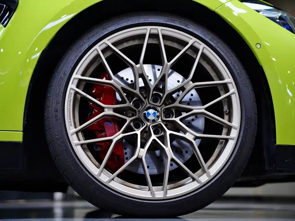 BMW M4 2021 — фото 8