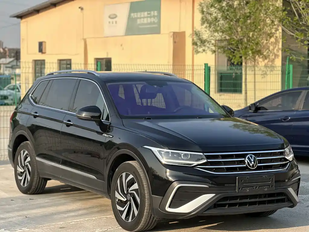 Volkswagen Tiguan L 2022