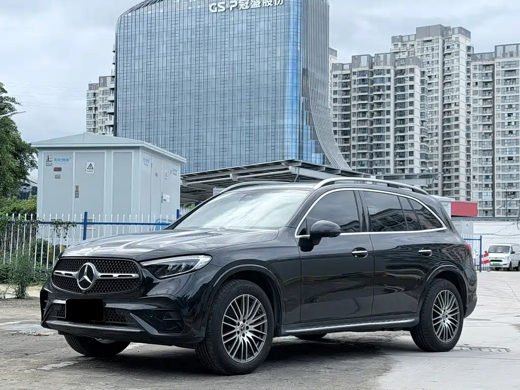 Mercedes-Benz GLC 2025 — фото 1